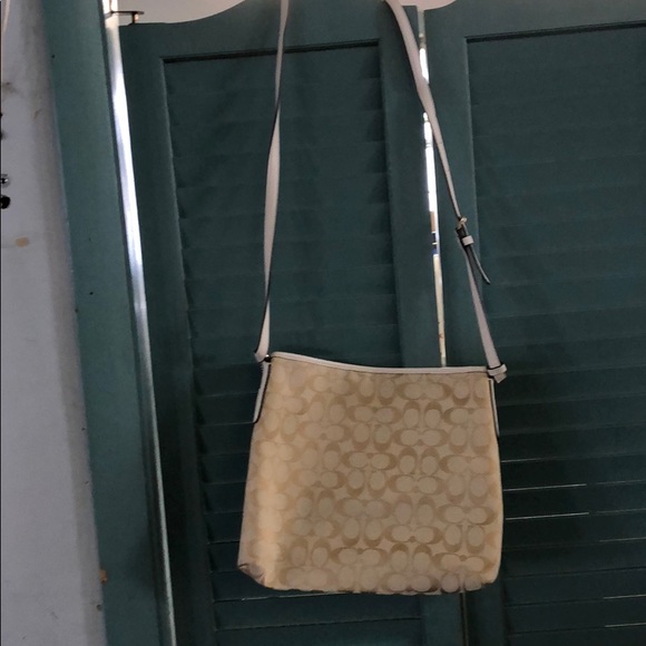 Coach File Bag In Signature
Color: Khaki/White - Picture 2 of 15